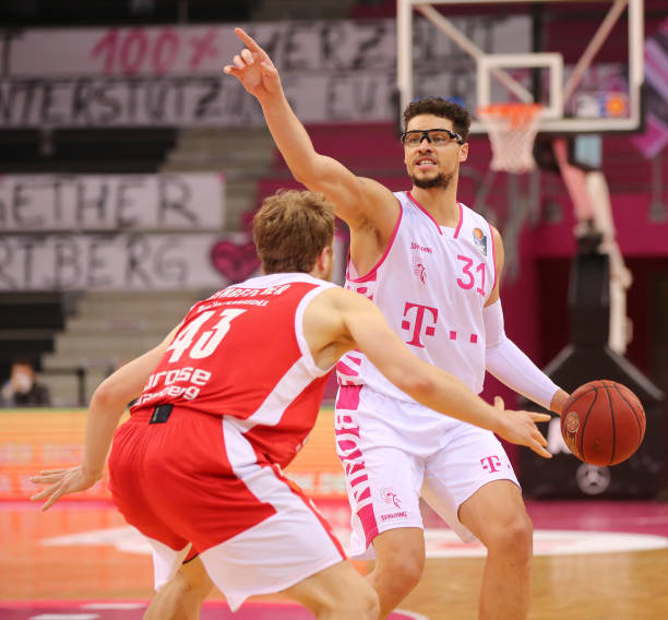 升国际舞台 升国际舞台